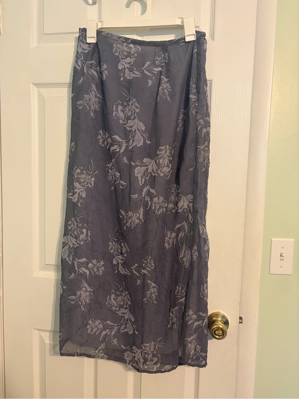 Women's Purple Floral Midi Skirt with Slit